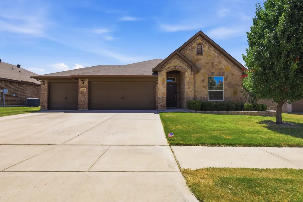 2541 Weatherford Heights Drive Weatherford TX 76087