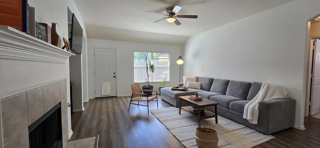 452 Paddle Drive Crowley TX 76036