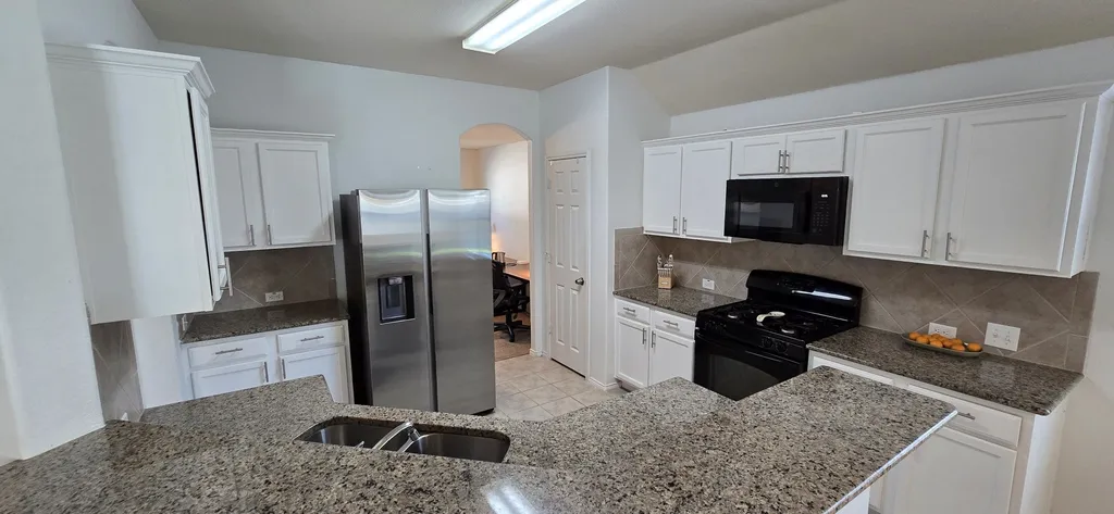 452 Paddle Drive Crowley TX 76036