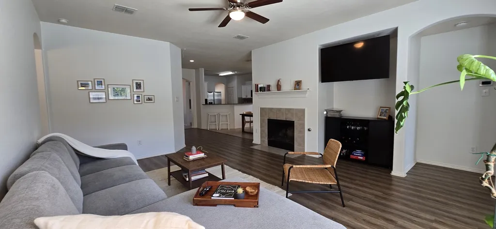 452 Paddle Drive Crowley TX 76036