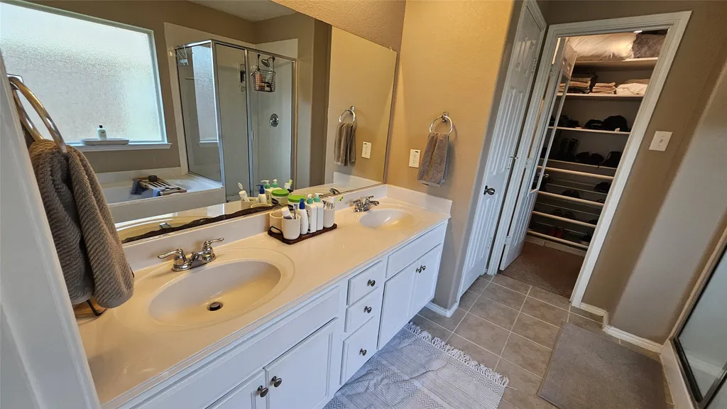 452 Paddle Drive Crowley TX 76036