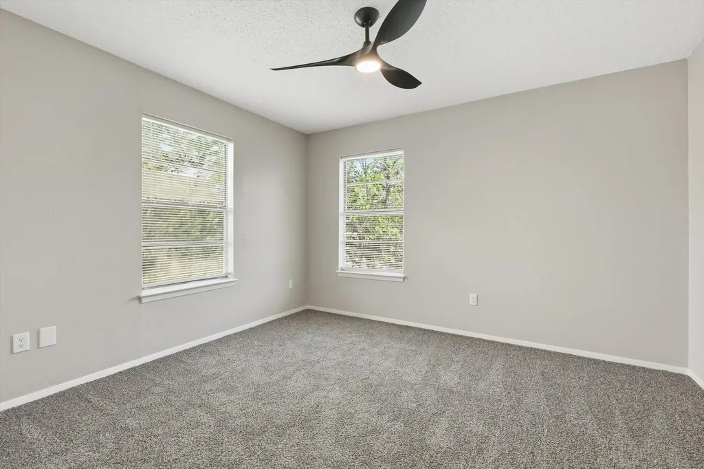 316 Cambridge Drive Saginaw TX 76179
