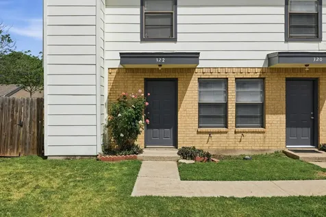 316 Cambridge Drive Saginaw TX 76179