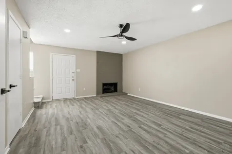 316 Cambridge Drive Saginaw TX 76179