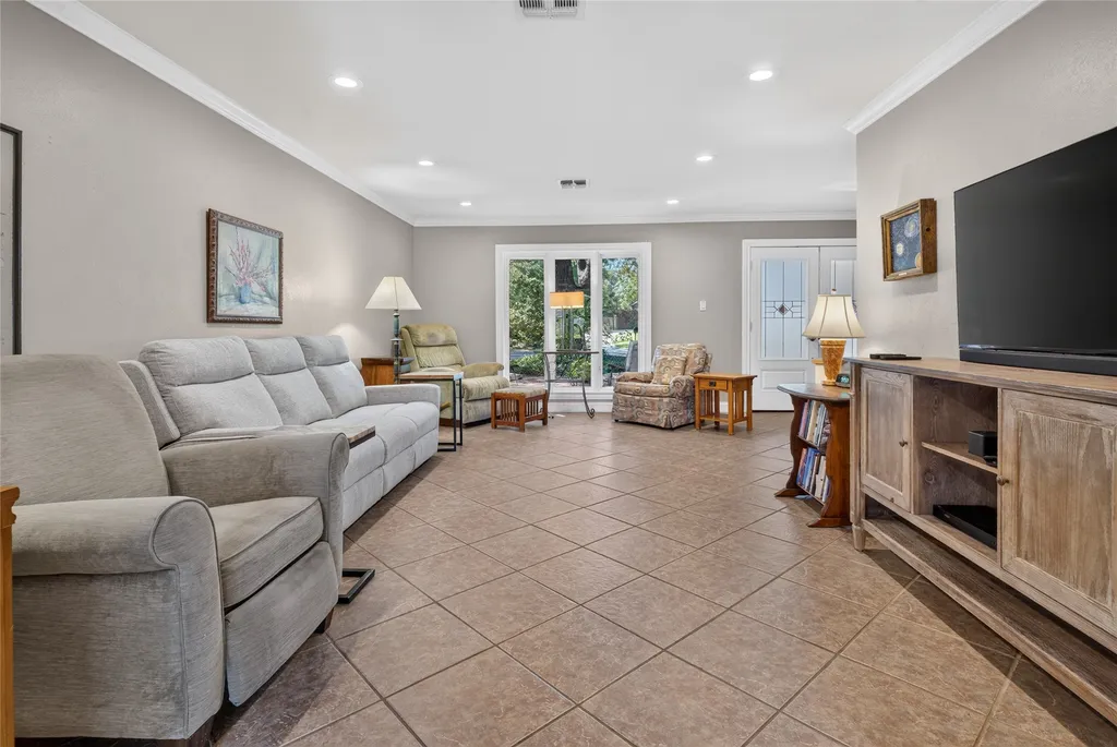 3206 Village Park Drive Waco TX 76708
