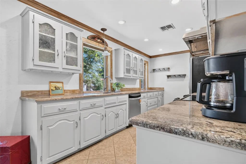 3206 Village Park Drive Waco TX 76708