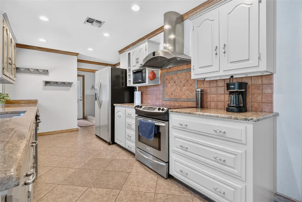 3206 Village Park Drive Waco TX 76708