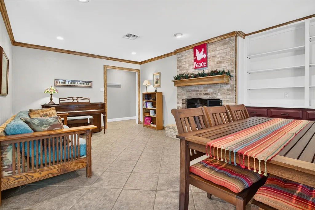 3206 Village Park Drive Waco TX 76708