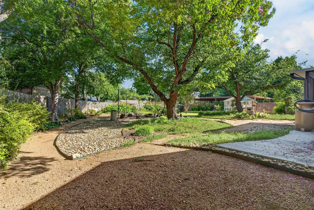 3206 Village Park Drive Waco TX 76708