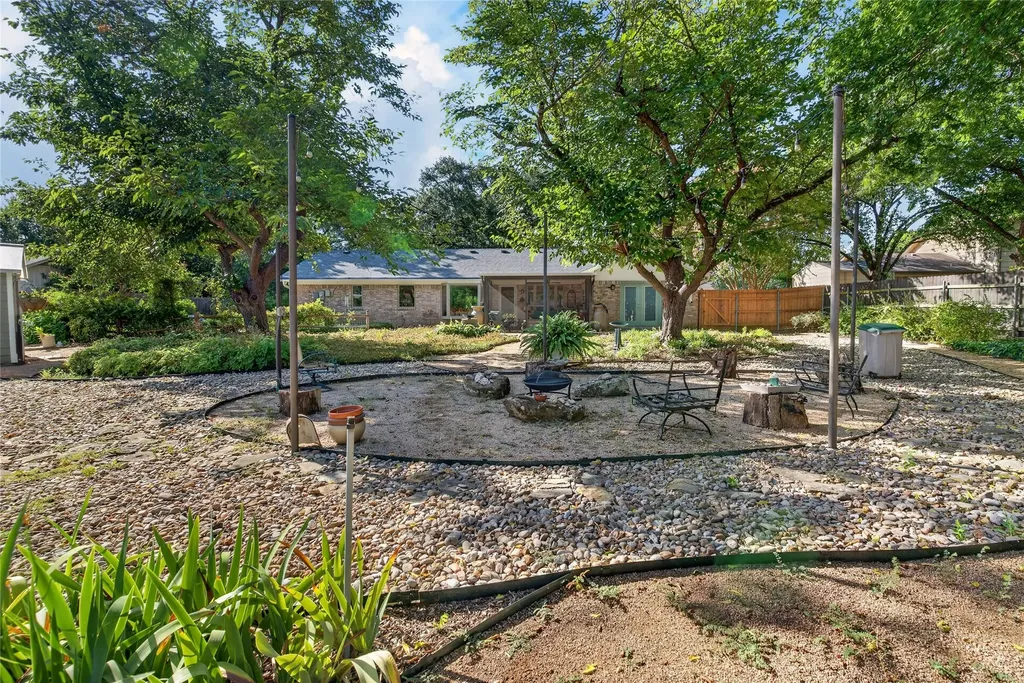 3206 Village Park Drive Waco TX 76708