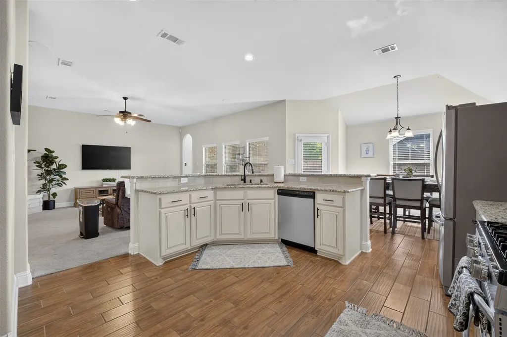 1512 Barrolo Drive Mclendon Chisholm TX 75032