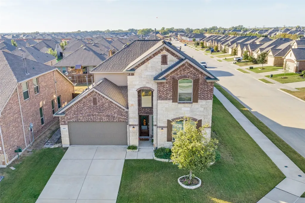 1300 Lake Grove Drive Little Elm TX 75068