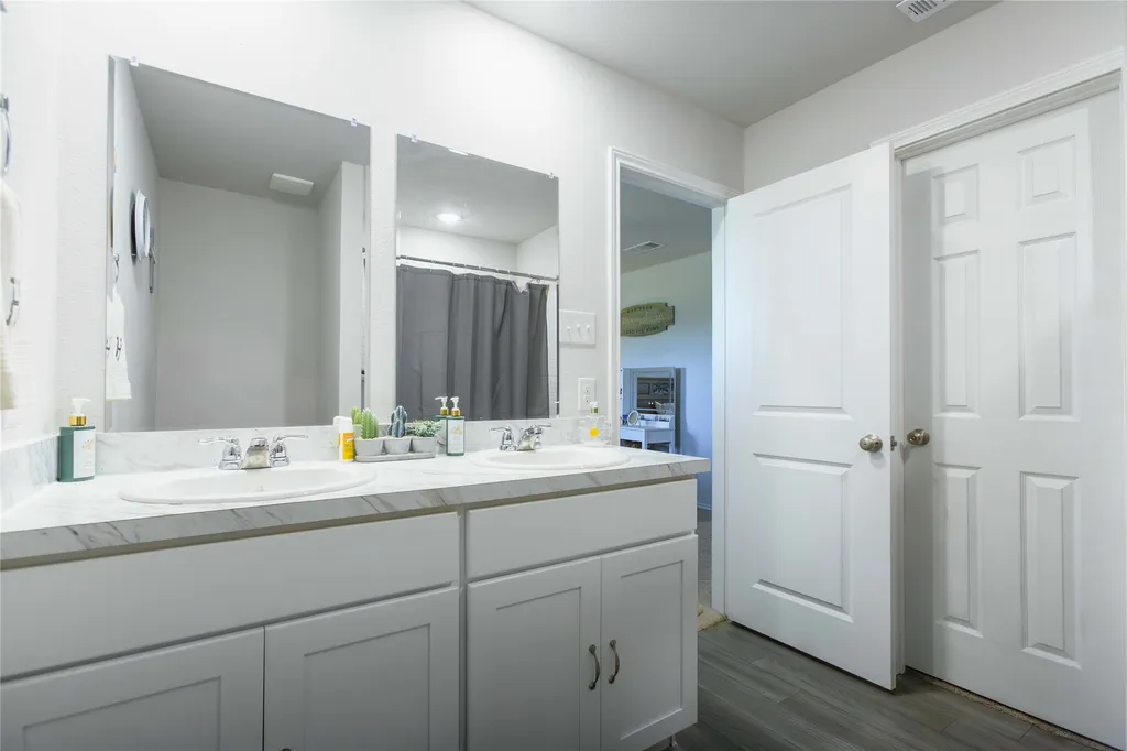 607 Clear Creek Court Clyde TX 79510
