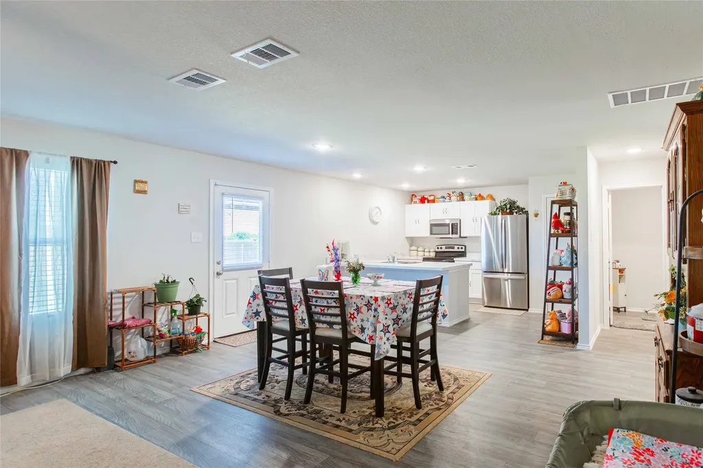 607 Clear Creek Court Clyde TX 79510