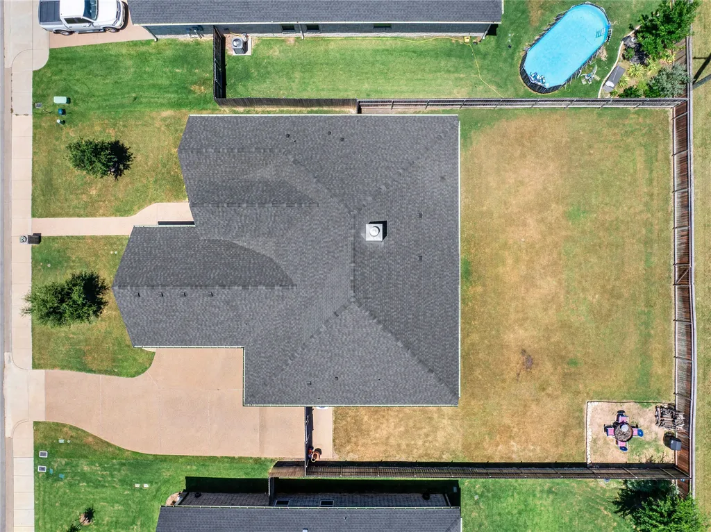 932 Gallant Fox Road Hewitt TX 76643