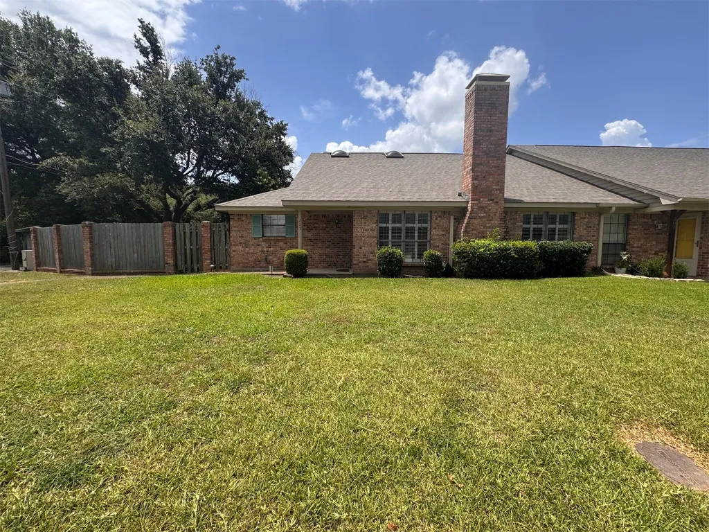 205 Northwood Boulevard Corsicana TX 75110