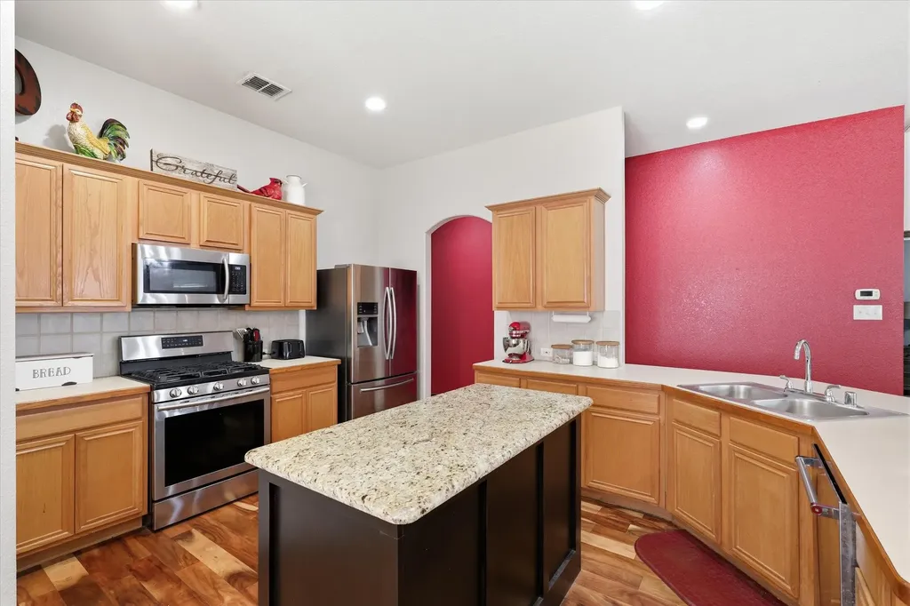 3232 Chesington Drive Fort Worth TX 76137