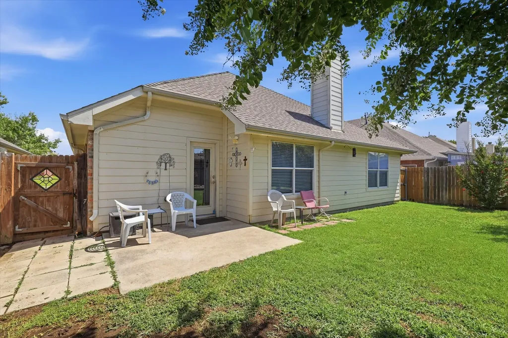 3232 Chesington Drive Fort Worth TX 76137