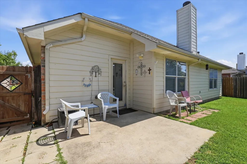 3232 Chesington Drive Fort Worth TX 76137