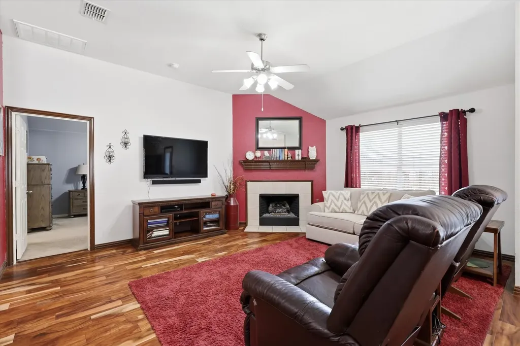 3232 Chesington Drive Fort Worth TX 76137