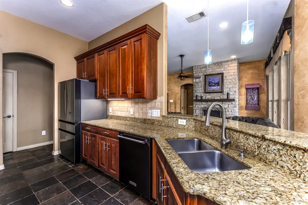 1103 Clayton Court Nemo TX 76070