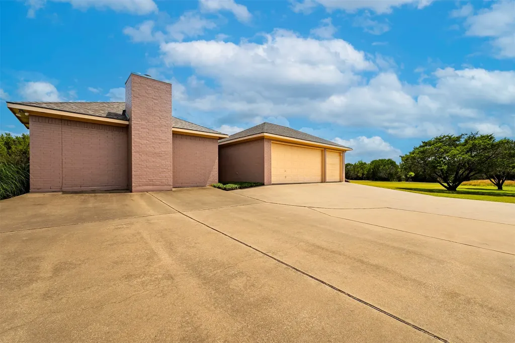 1103 Clayton Court Nemo TX 76070