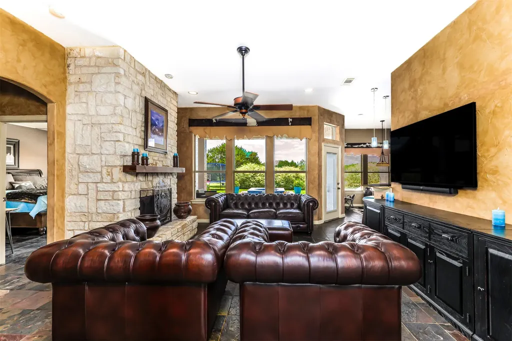 1103 Clayton Court Nemo TX 76070