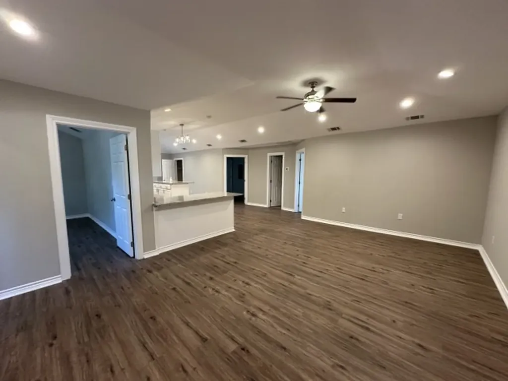 1114 14th Street Mineral Wells TX 76067