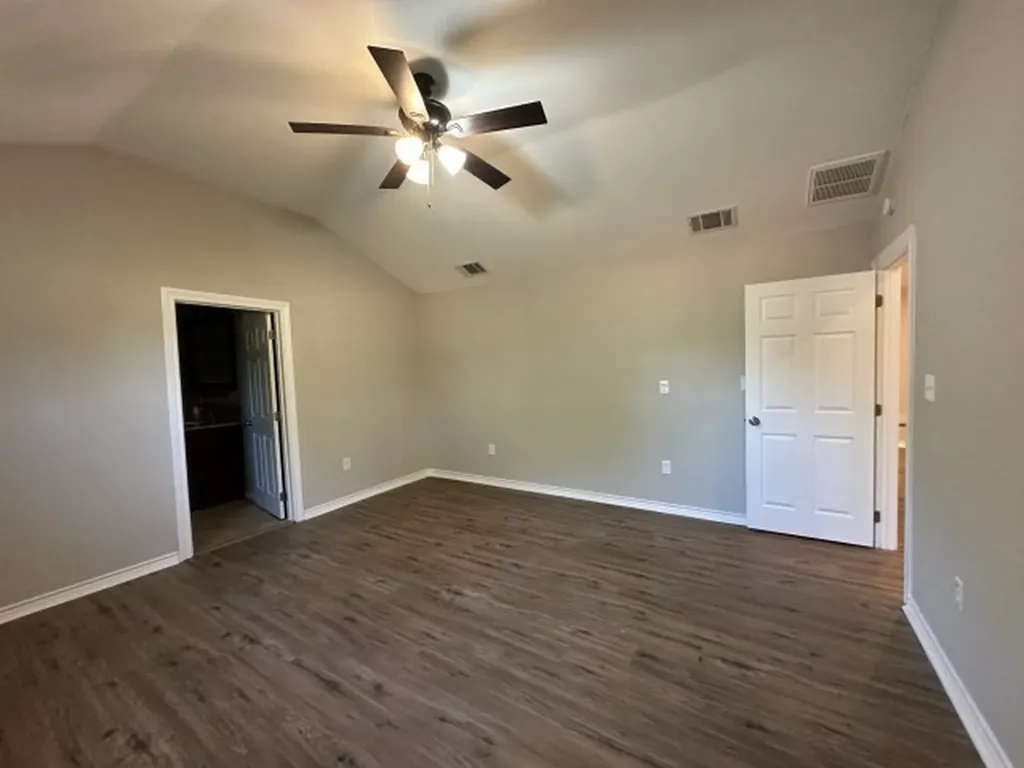 1114 14th Street Mineral Wells TX 76067