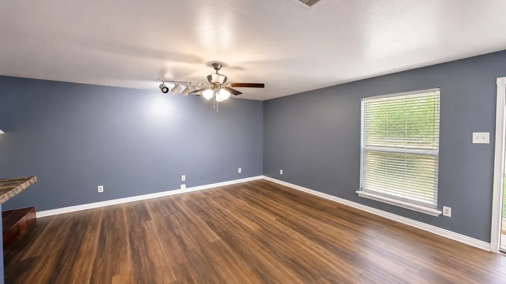 604 Holly Lane Duncanville TX 75116