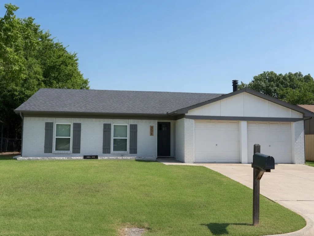 524 Cole Avenue Saginaw TX 76179