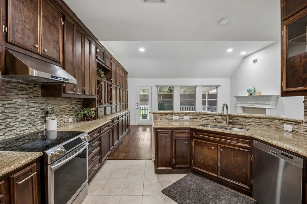 1313 Blairwood Drive Flower Mound TX 75028