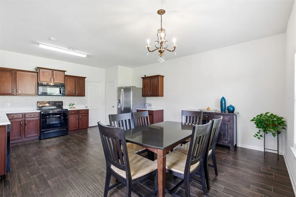 14229 Bridgeview Lane Dallas TX 75253