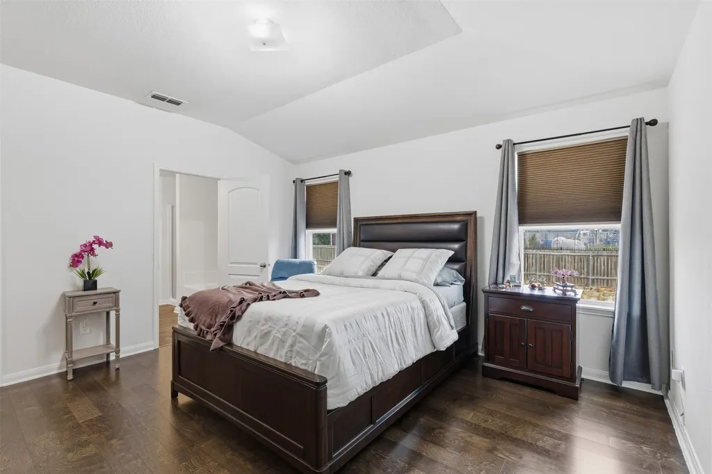 14229 Bridgeview Lane Dallas TX 75253