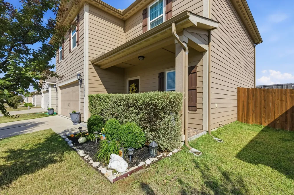 14229 Bridgeview Lane Dallas TX 75253