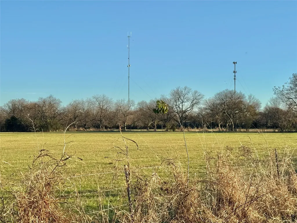 738 Cole Street Gainesville TX 76240