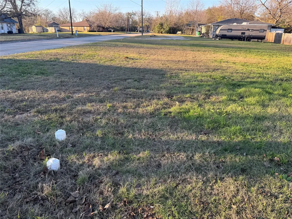 738 Cole Street Gainesville TX 76240