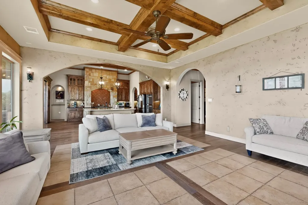 10509 County Road 1001 Godley TX 76044