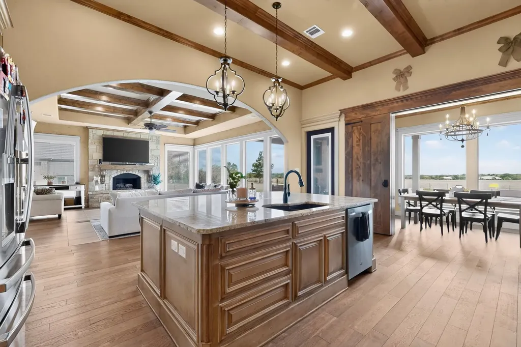10509 County Road 1001 Godley TX 76044