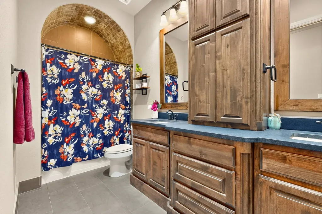 10509 County Road 1001 Godley TX 76044