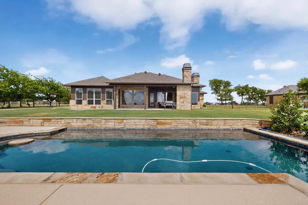 10509 County Road 1001 Godley TX 76044