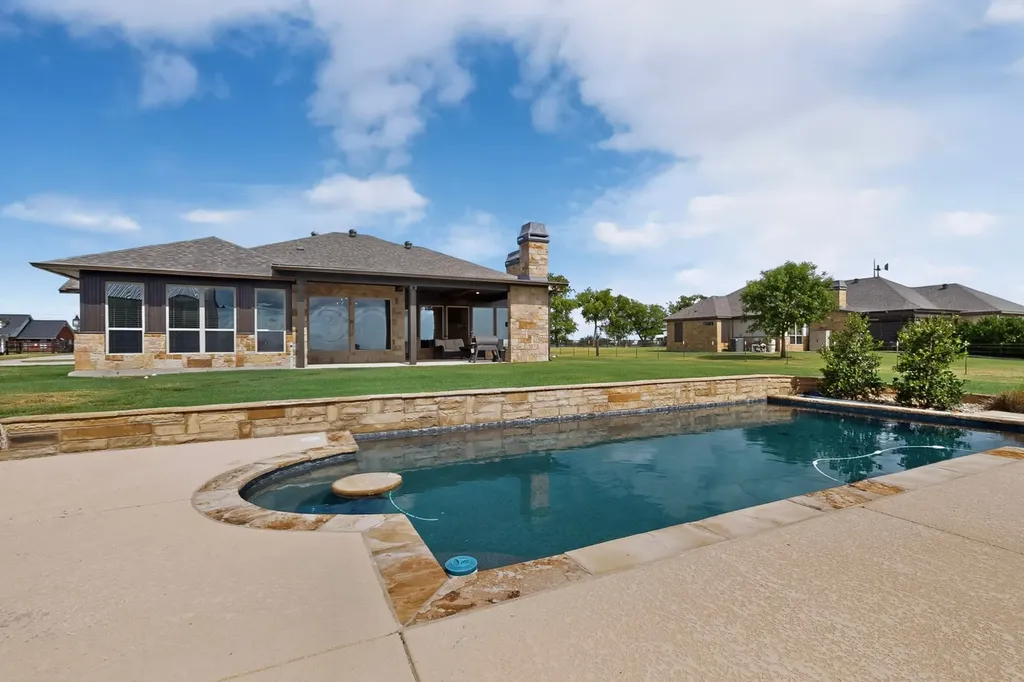 10509 County Road 1001 Godley TX 76044