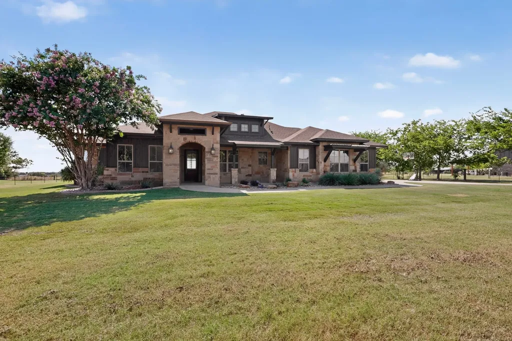 10509 County Road 1001 Godley TX 76044