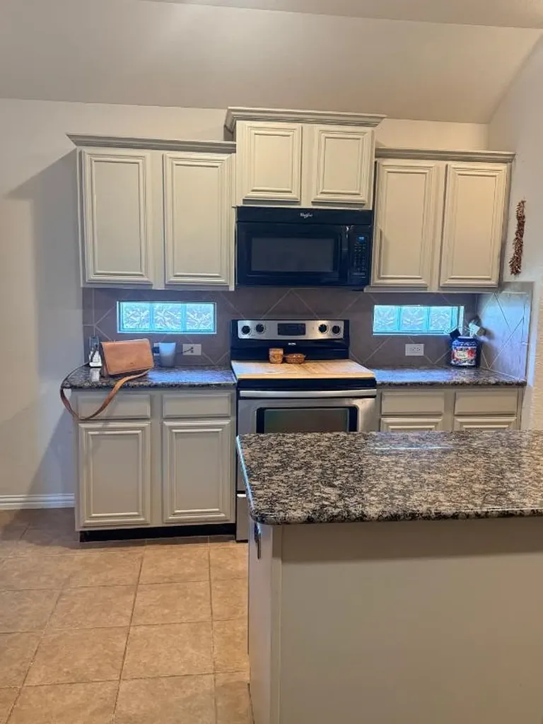 136 Holly Street Waxahachie TX 75165