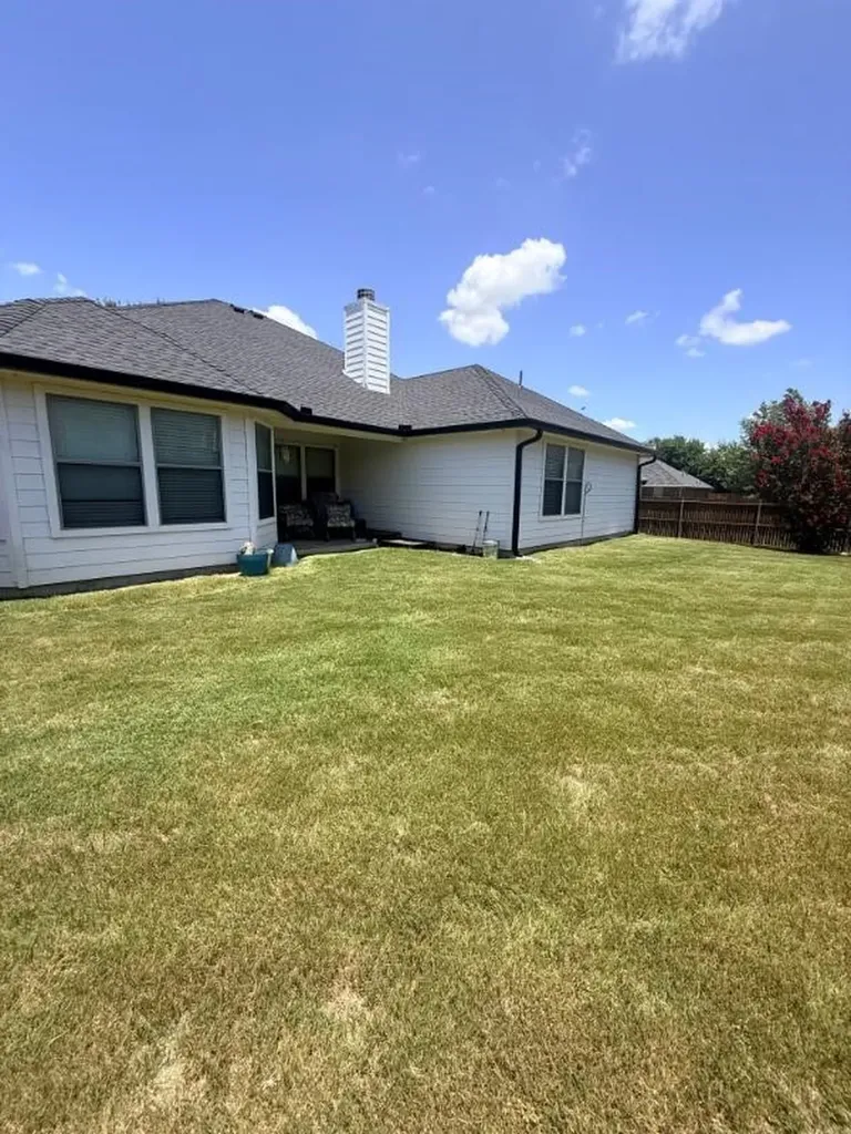 136 Holly Street Waxahachie TX 75165