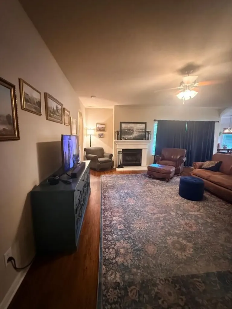 136 Holly Street Waxahachie TX 75165