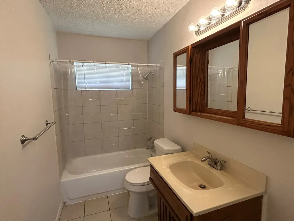 130 W Cherry Point Drive Dallas TX 75232