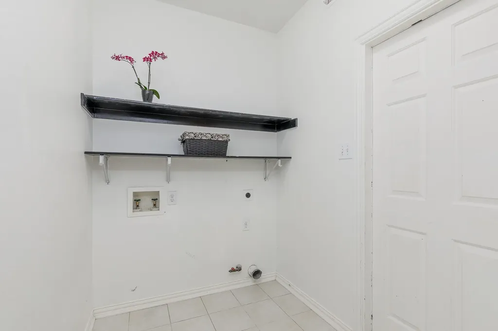 14617 Woodshadow Lane Addison TX 75001