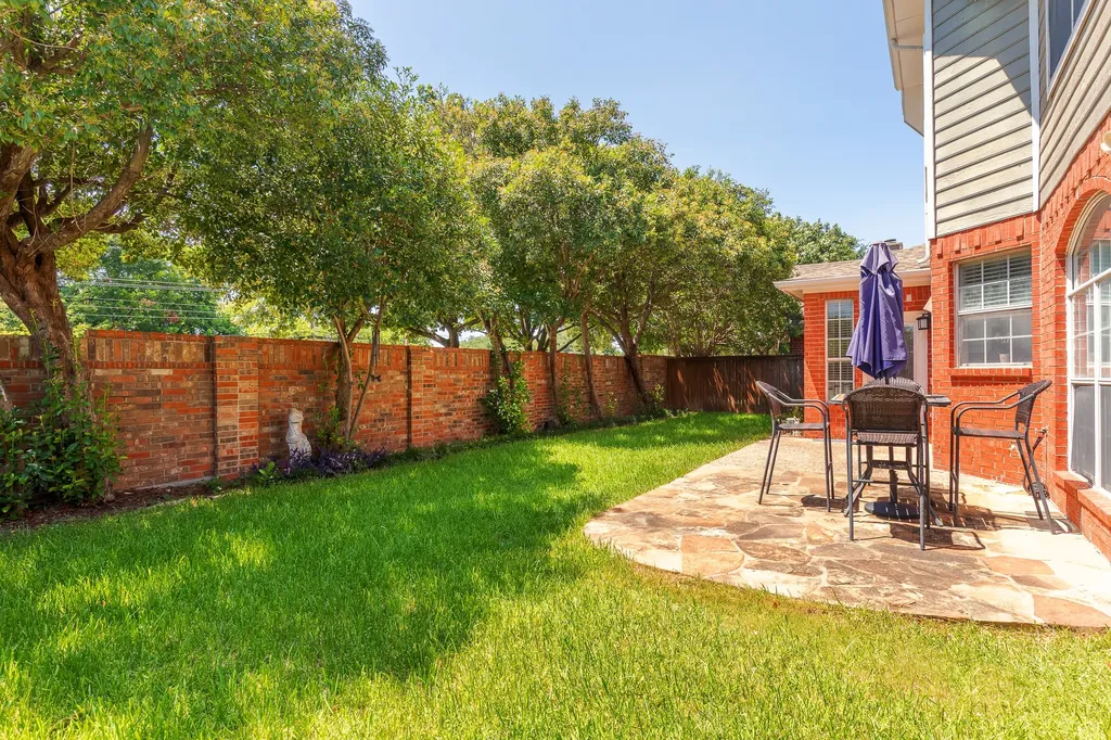 14617 Woodshadow Lane Addison TX 75001