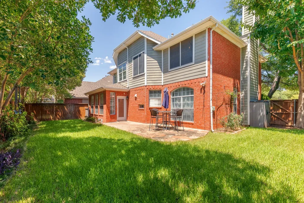 14617 Woodshadow Lane Addison TX 75001